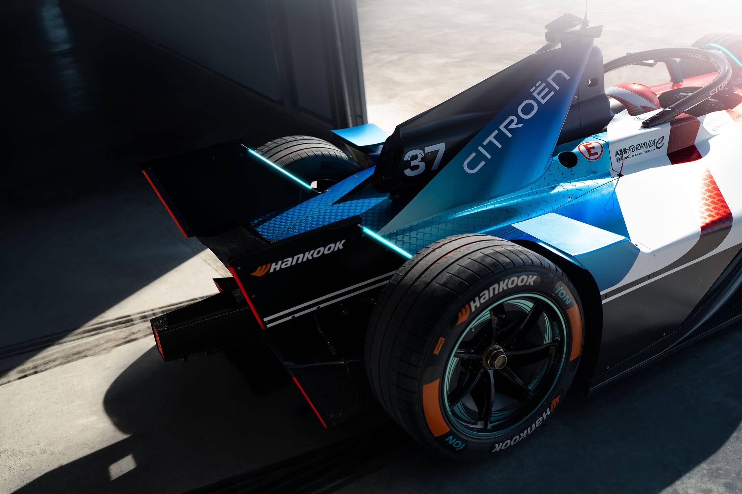 Citroen Presents Formula E Cars In Tricolor Design Cyril Blais Becomes citroen-presents-formula-e-cars-in-tricolor-design-cyril-blais-becomes